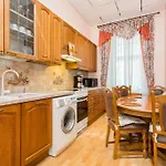 Orchid Apartment Old Town